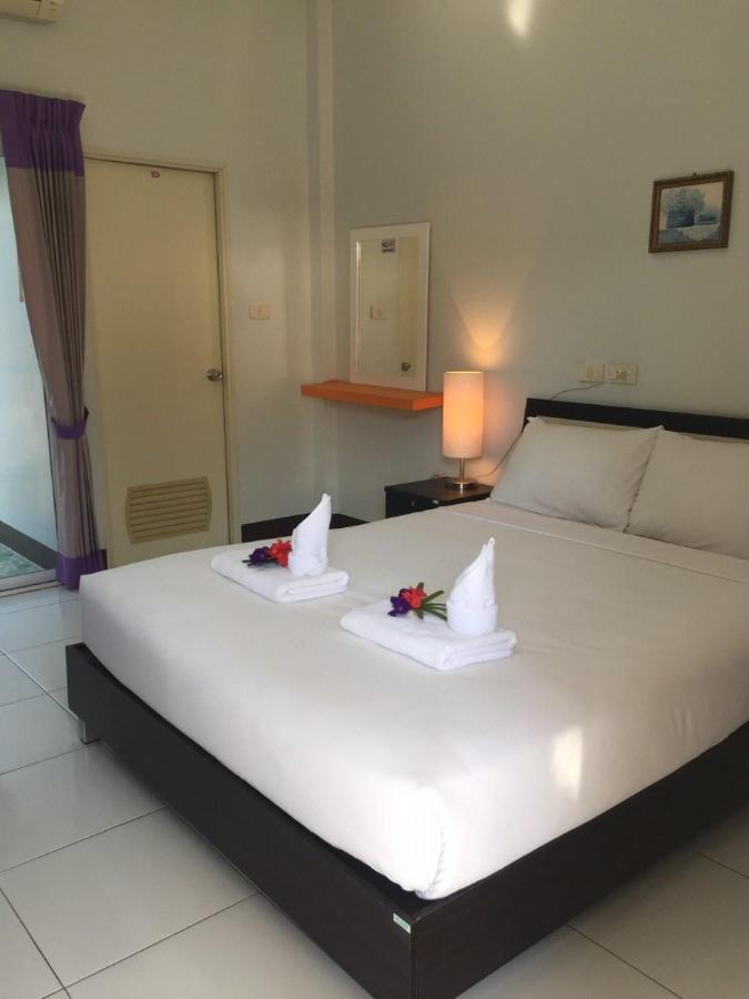 Ben Guesthouse Chiang Rai Bagian luar foto