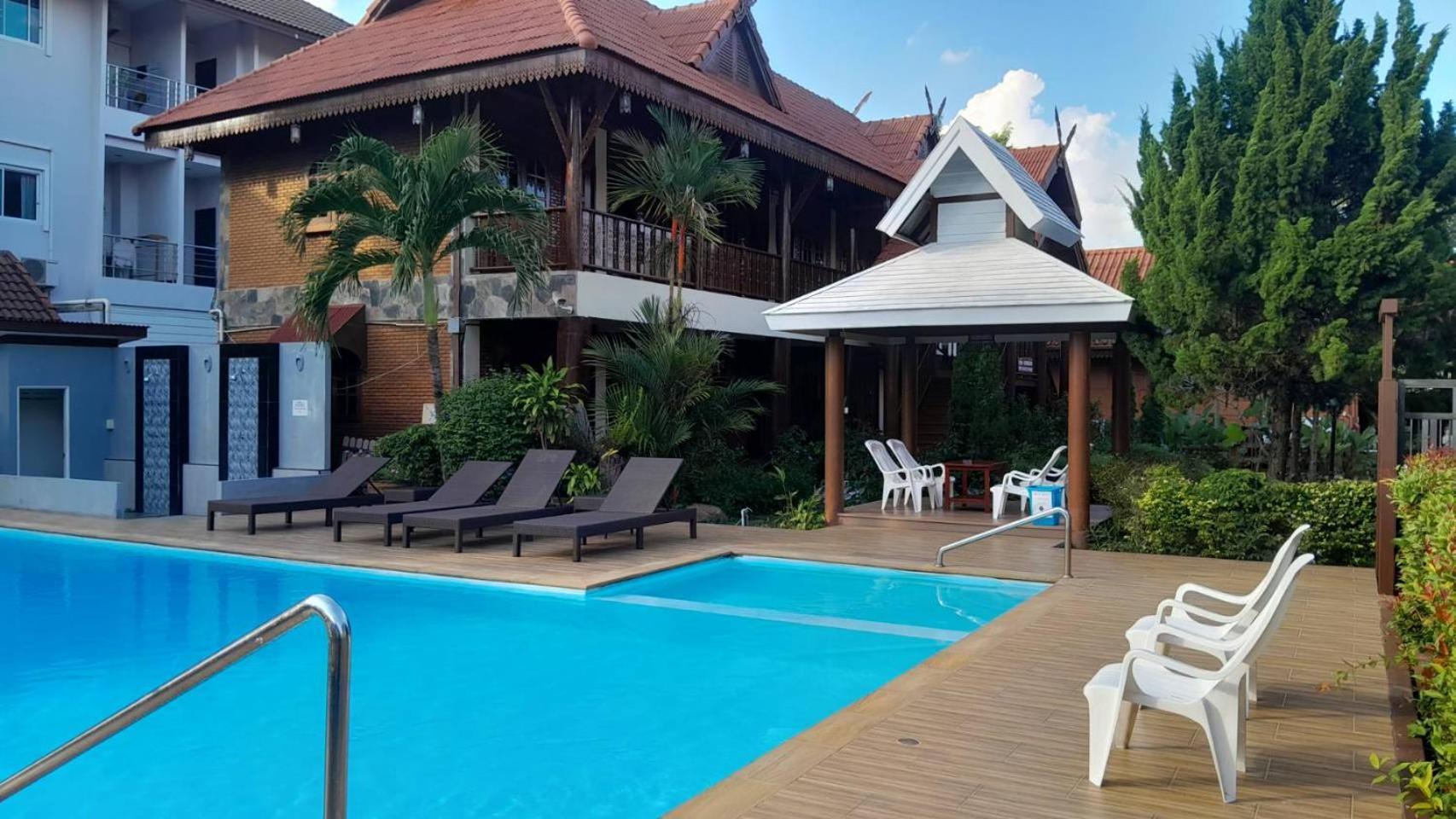 Ben Guesthouse Chiang Rai Bagian luar foto