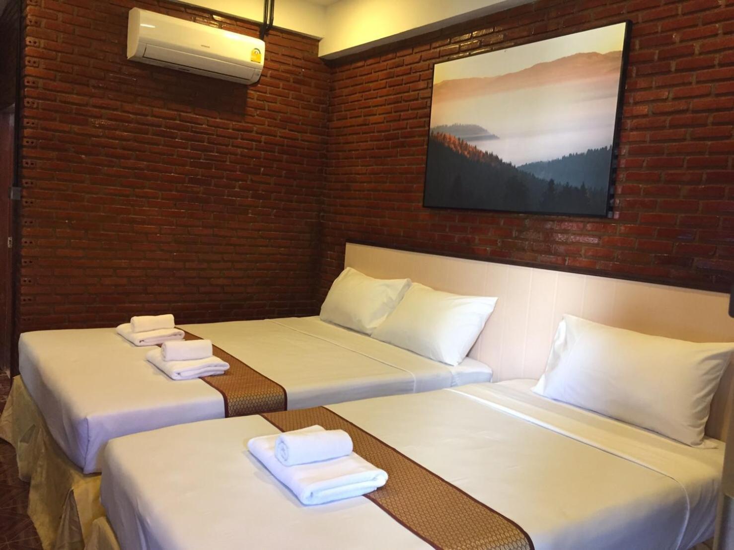 Ben Guesthouse Chiang Rai Bagian luar foto