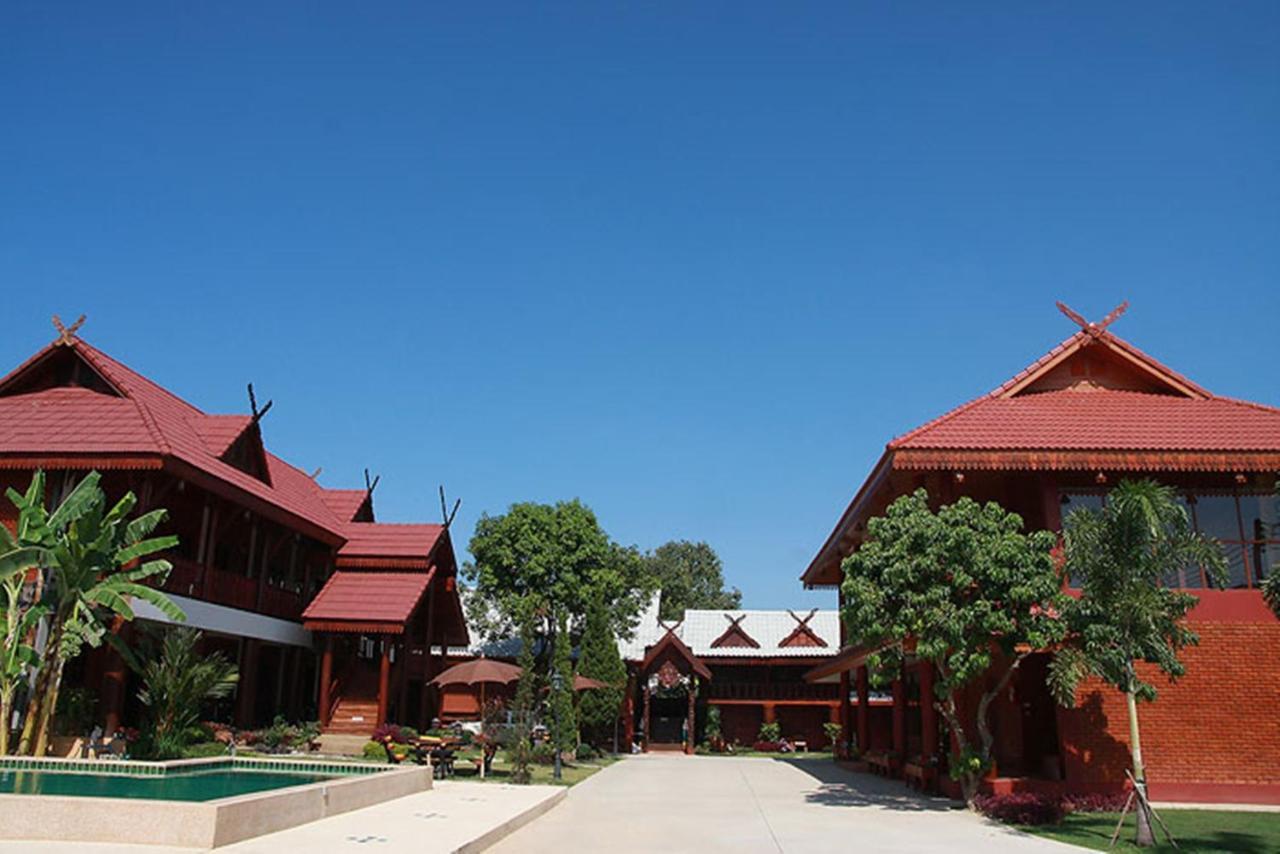 Ben Guesthouse Chiang Rai Bagian luar foto